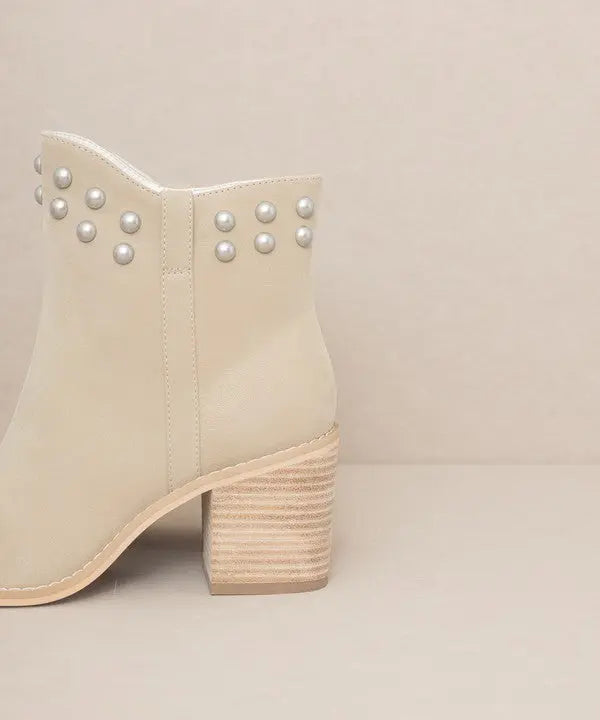OASIS SOCIETY Alofi - Studded Collar Booties Oasis Society