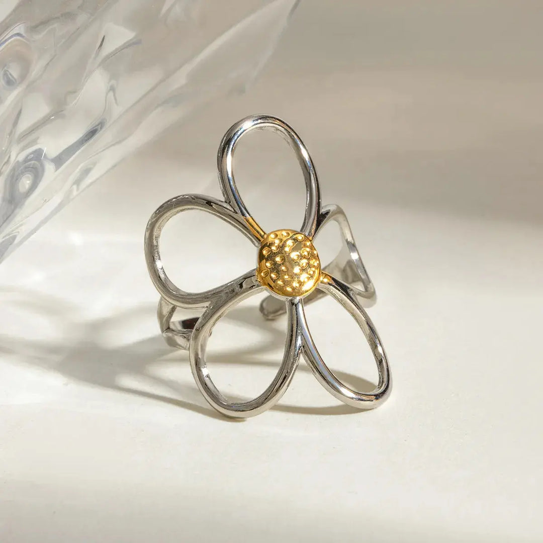 Two-Tone Daisy Flower Ring Rings Trendsi